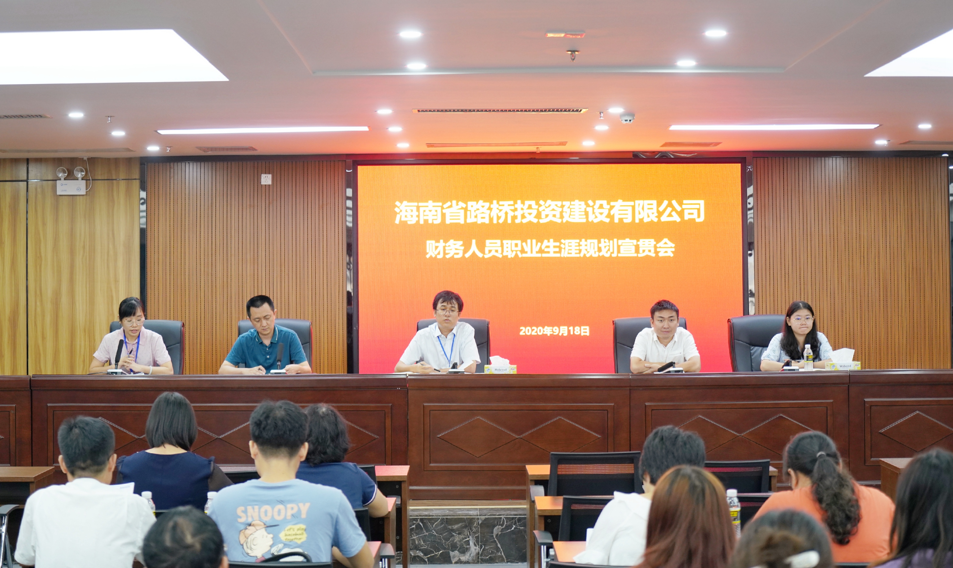 28圈官网-不凡成绩非凡,相信品牌的实力