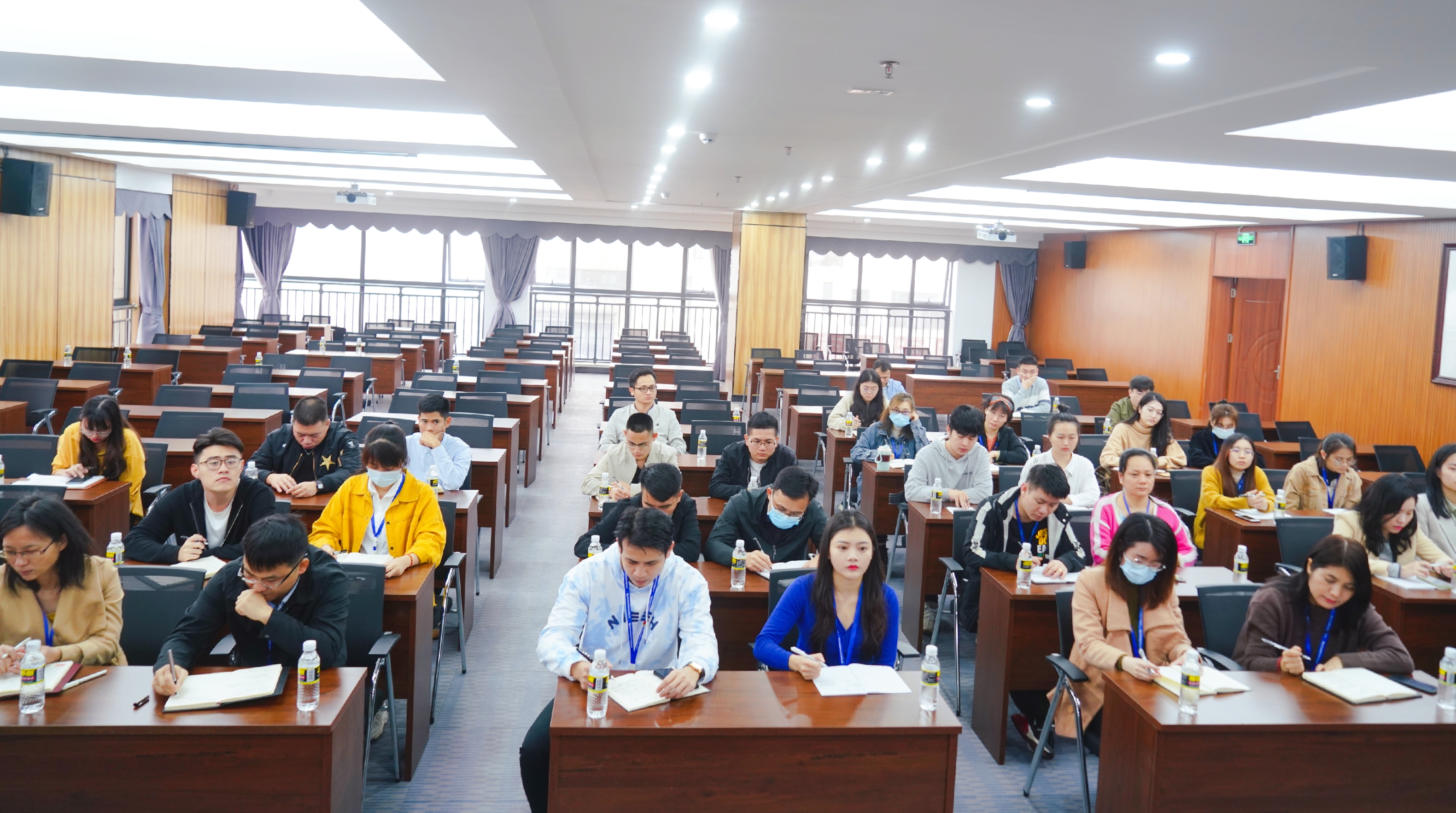 28圈官网-不凡成绩非凡,相信品牌的实力